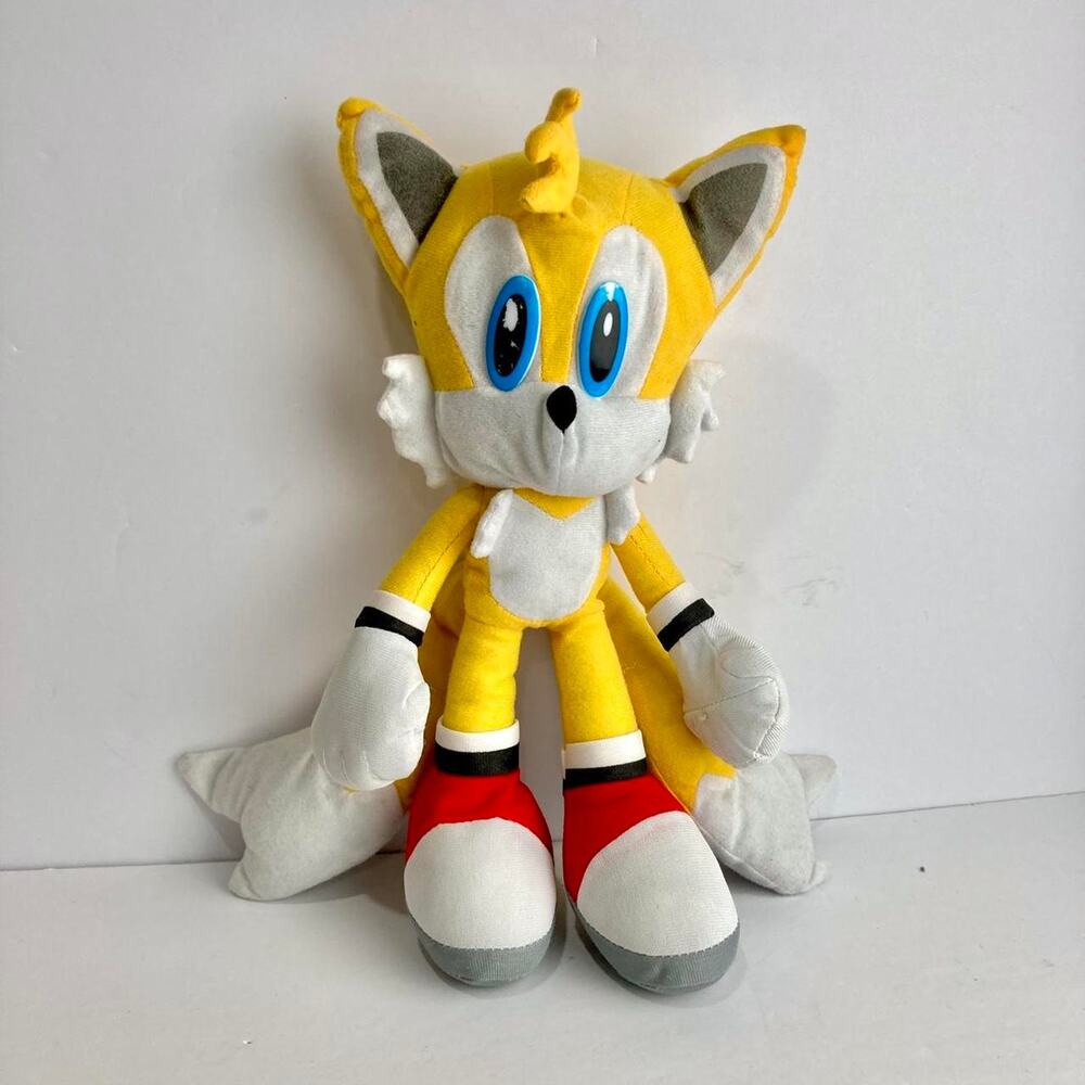 Sonic the Hedgehog Plush TAILS Sega Toy Network 2000